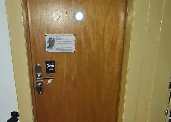 Apartment Monteurzimmer Lollar